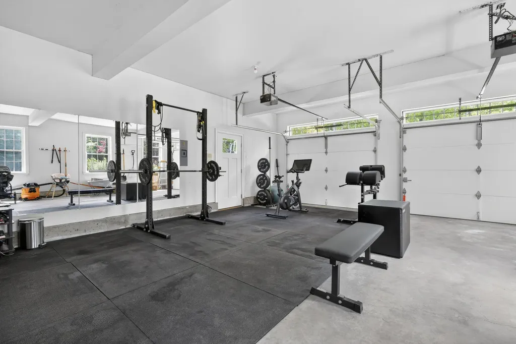 33 Taywood Road Auburn ME 04210