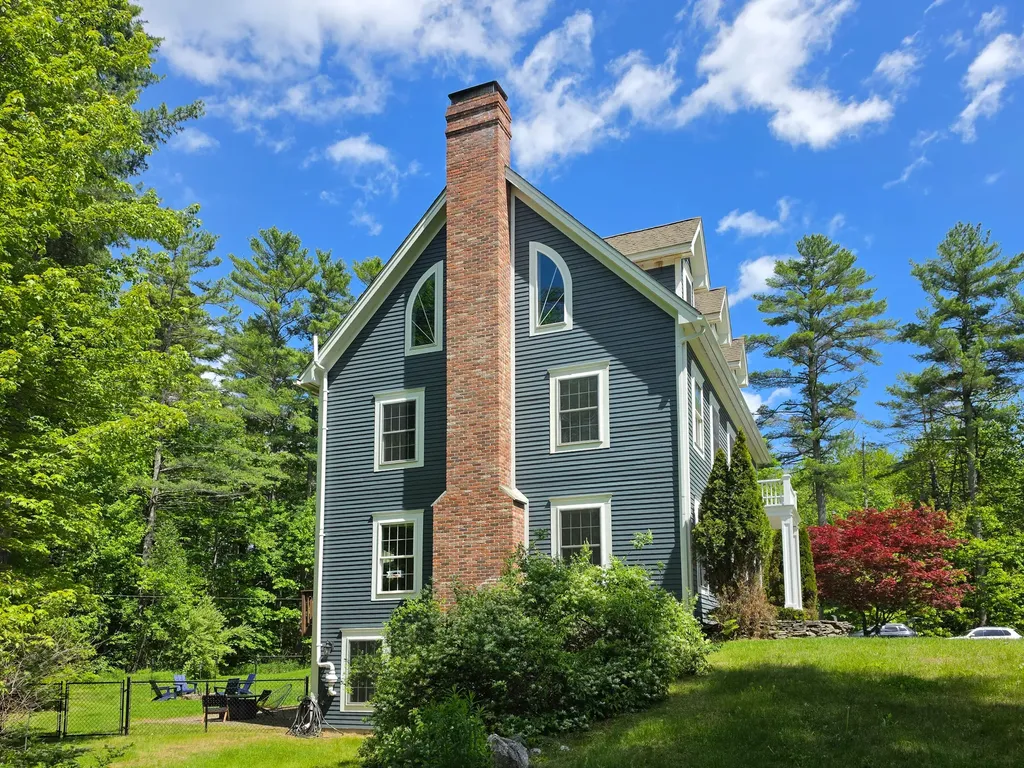 33 Taywood Road Auburn ME 04210