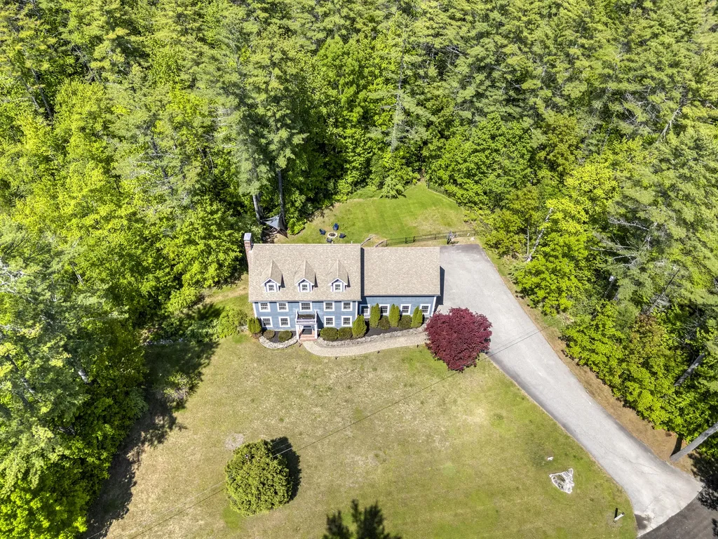 33 Taywood Road Auburn ME 04210