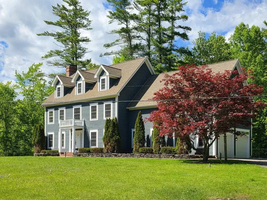 33 Taywood Road Auburn ME 04210