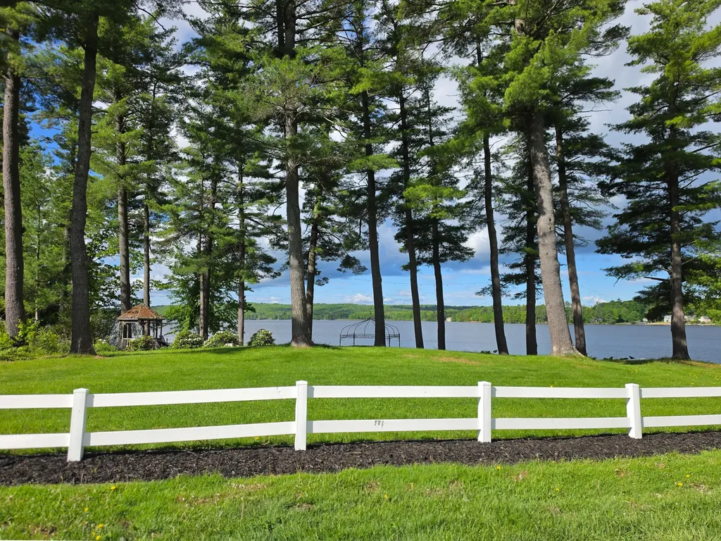 33 Taywood Road Auburn ME 04210