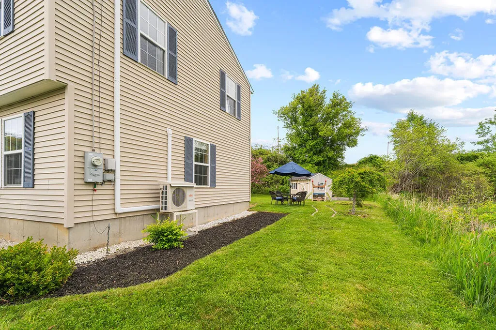 19 Forest Hill Bucksport ME 04416