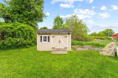 19 Forest Hill Bucksport ME 04416