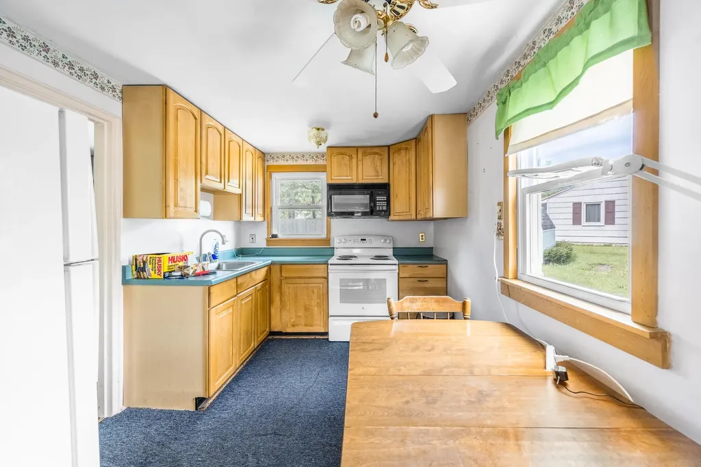 57 Naylor Street Bangor ME 04401