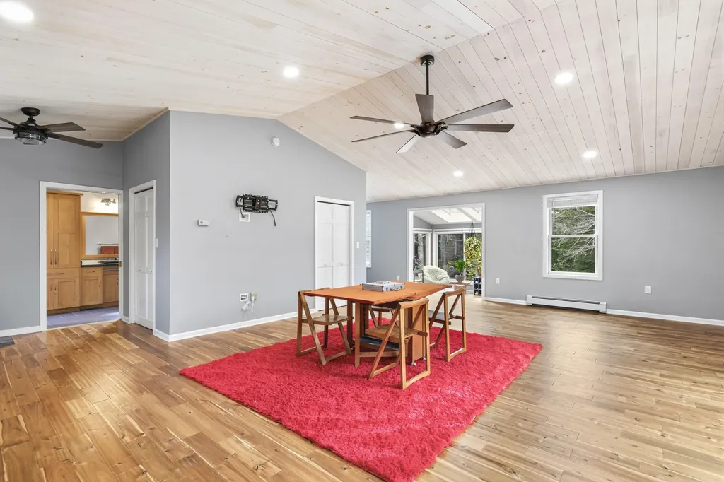 25 Jeffrey Woods Road Windham ME 04062