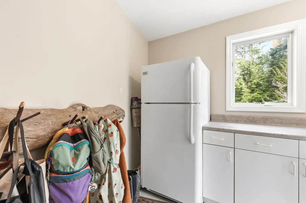 25 Jeffrey Woods Road Windham ME 04062