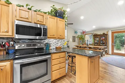25 Jeffrey Woods Road Windham ME 04062