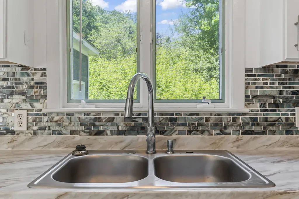 942 Winslows Mills Road Waldoboro ME 04572