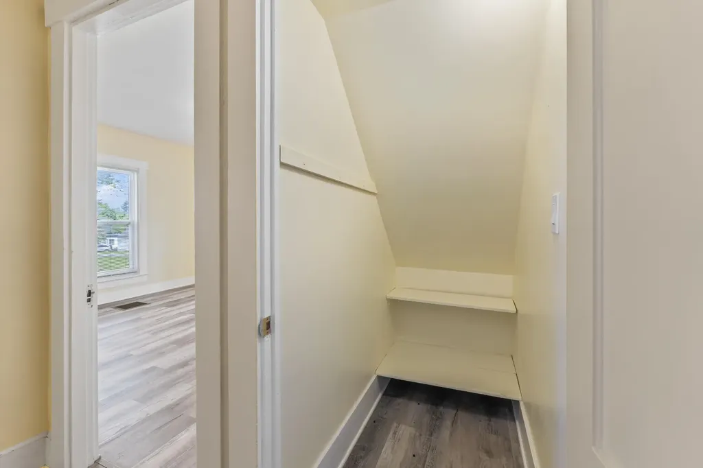 942 Winslows Mills Road Waldoboro ME 04572