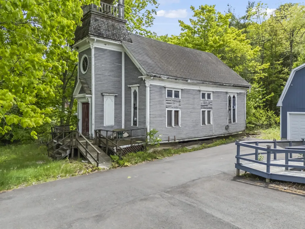 942 Winslows Mills Road Waldoboro ME 04572