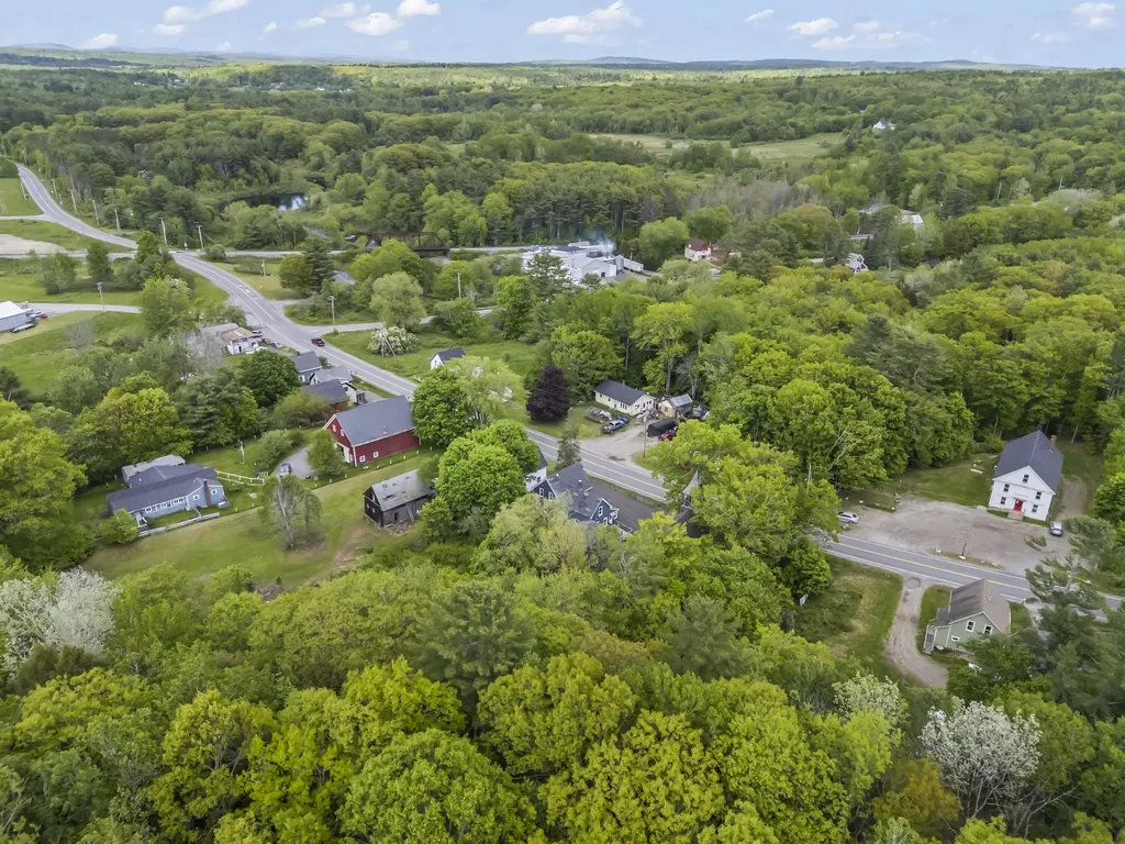 942 Winslows Mills Road Waldoboro ME 04572
