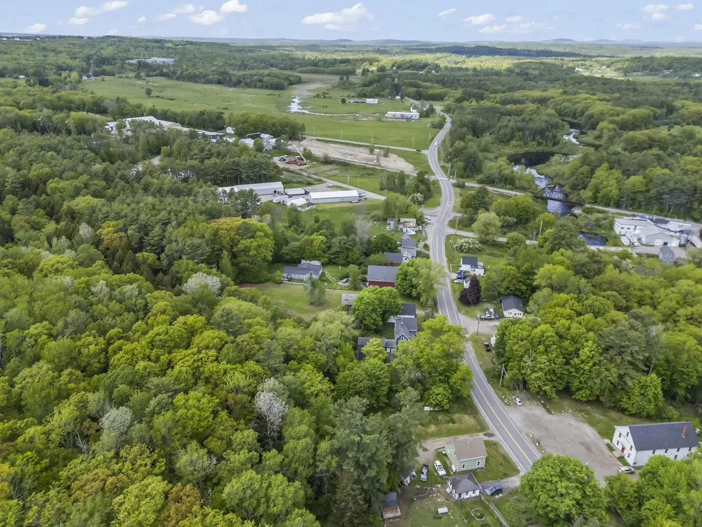 942 Winslows Mills Road Waldoboro ME 04572