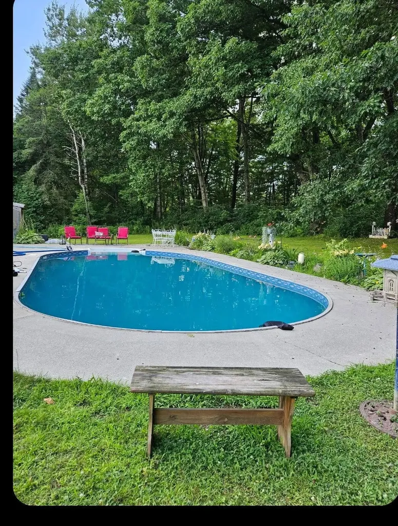 20 Rowdy Lane Burnham ME 04922