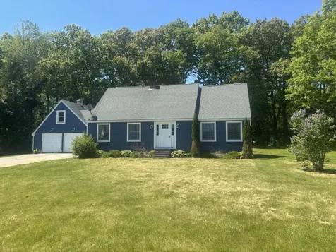 20 Rowdy Lane Burnham ME 04922