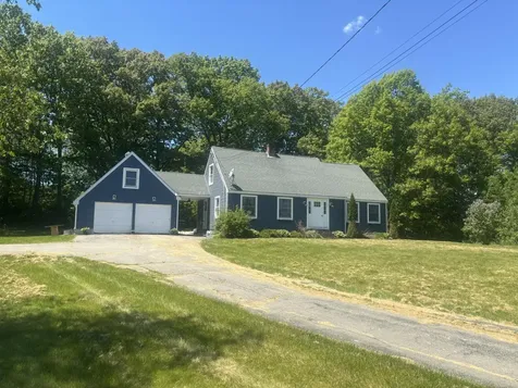 20 Rowdy Lane Burnham ME 04922