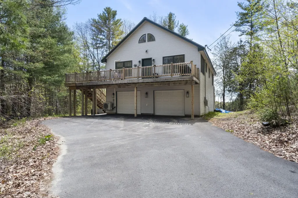 149 Egypt Pond Road Chesterville ME 04938