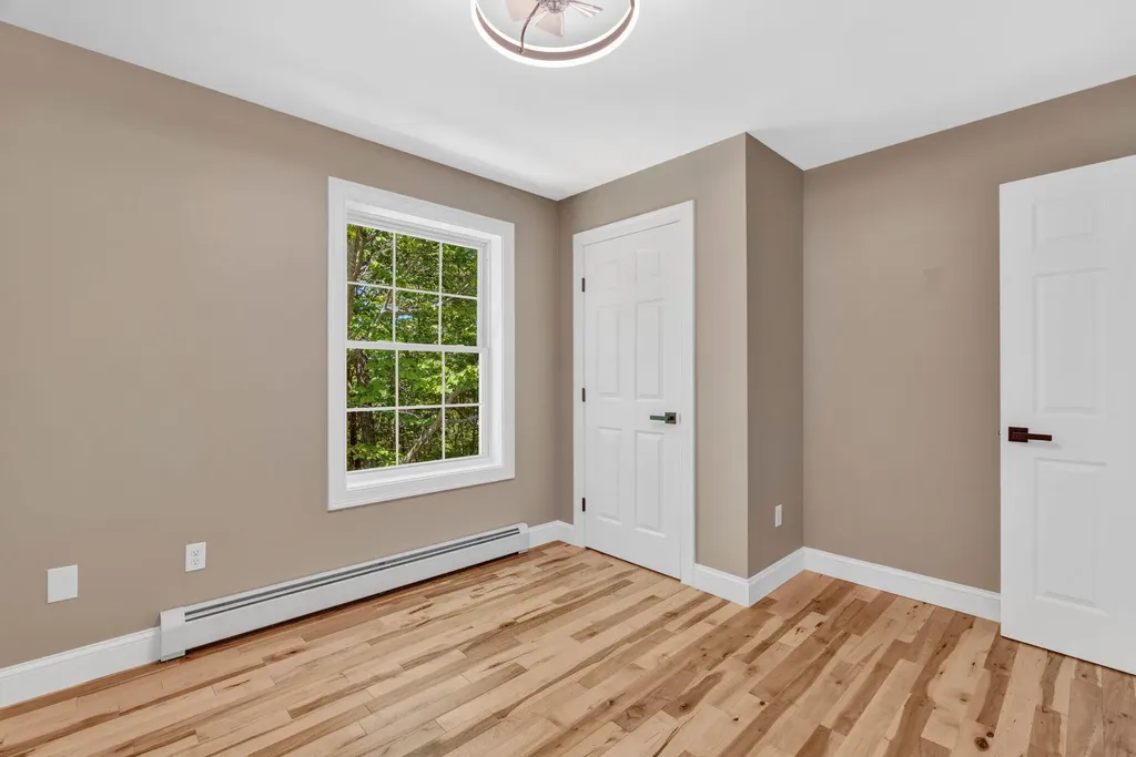 107 Harvest Hill Road Windham ME 04062