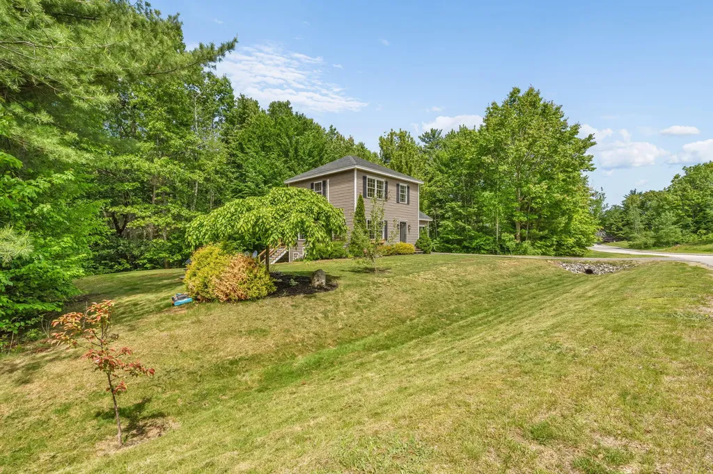 107 Harvest Hill Road Windham ME 04062