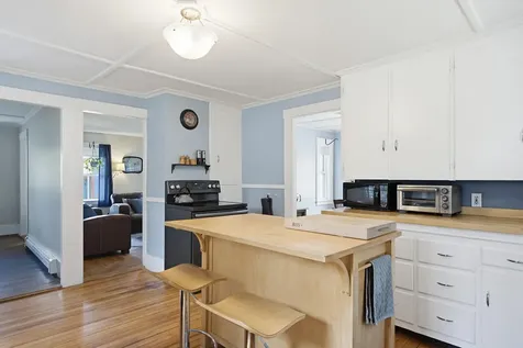 21 Varney Street Lebanon ME 04027