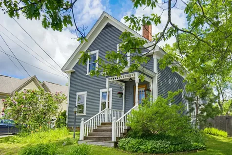 21 Varney Street Lebanon ME 04027