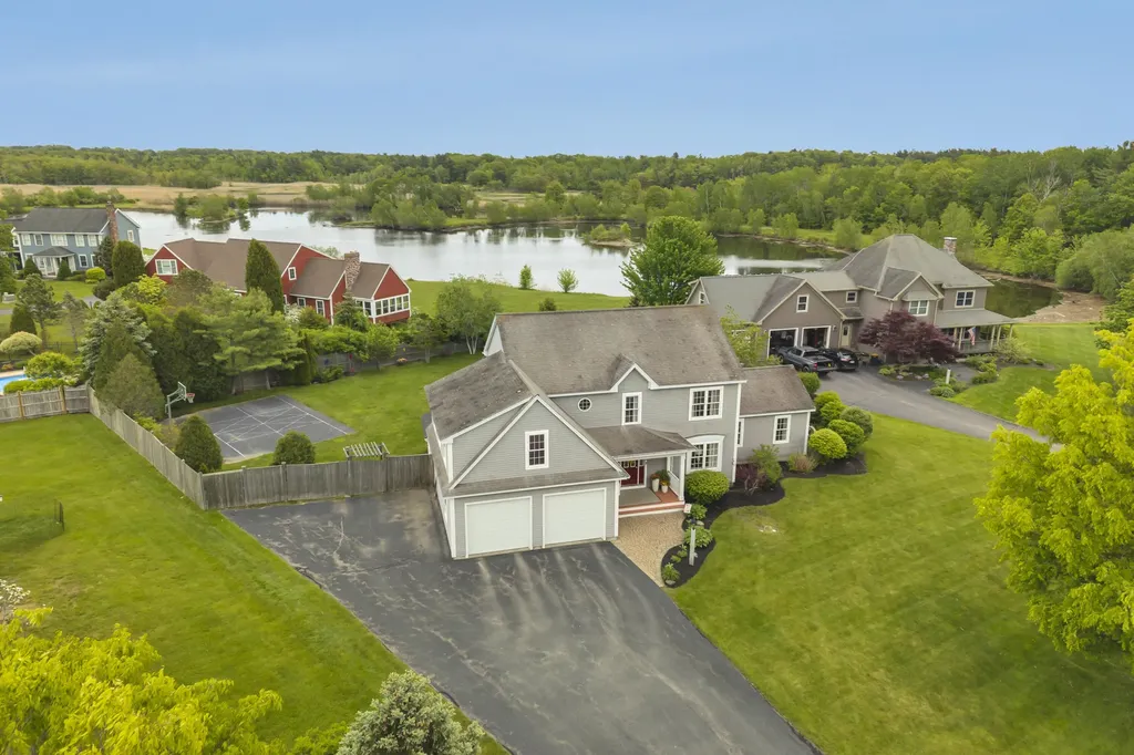 12 Grandview Scarborough ME 04074
