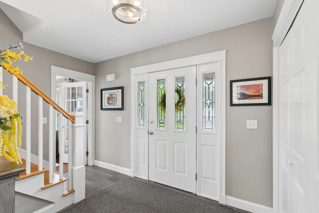 12 Grandview Scarborough ME 04074
