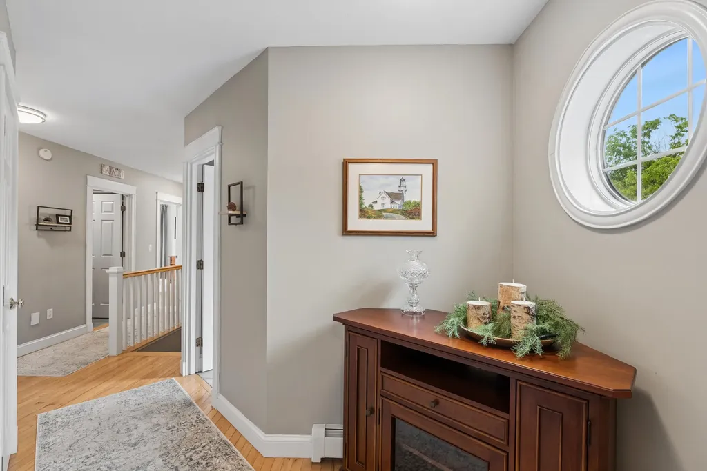 12 Grandview Scarborough ME 04074