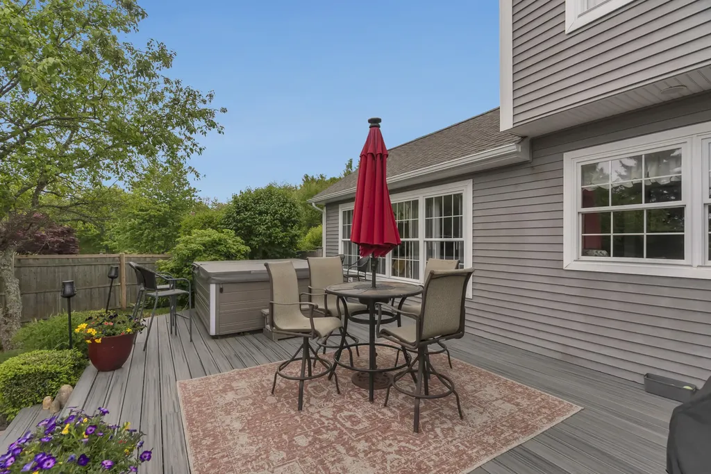 12 Grandview Scarborough ME 04074