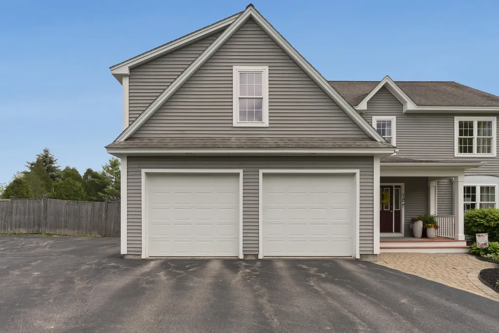 12 Grandview Scarborough ME 04074
