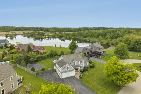 12 Grandview Scarborough ME 04074