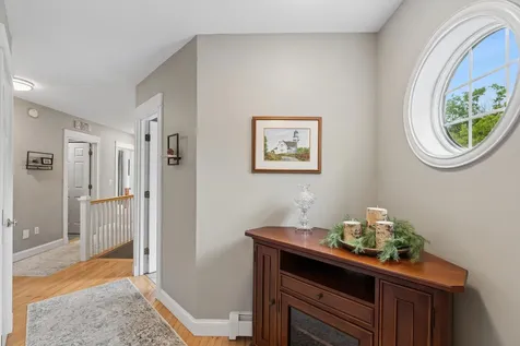 12 Grandview Scarborough ME 04074