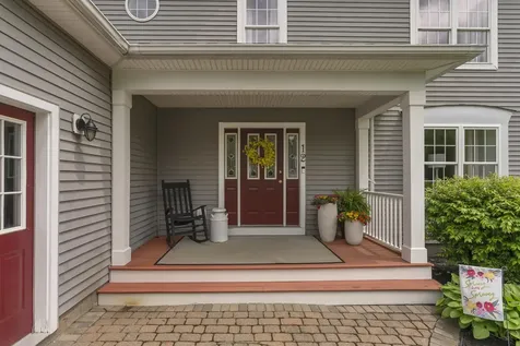12 Grandview Scarborough ME 04074