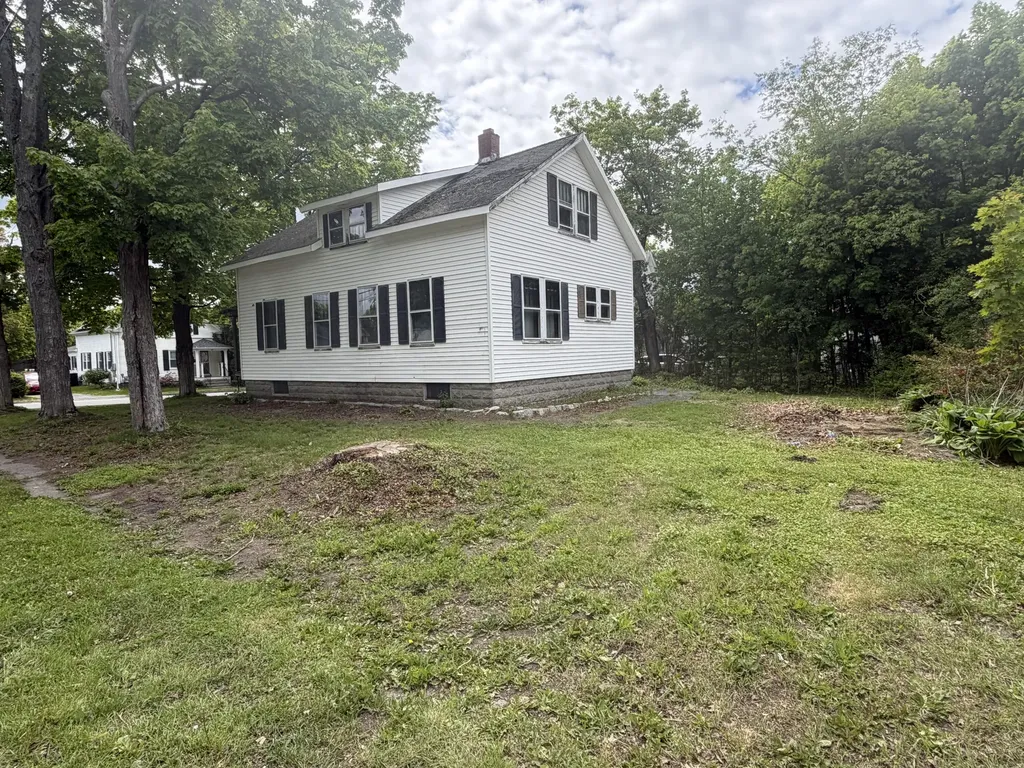 45 Allen Street Bangor ME 04401