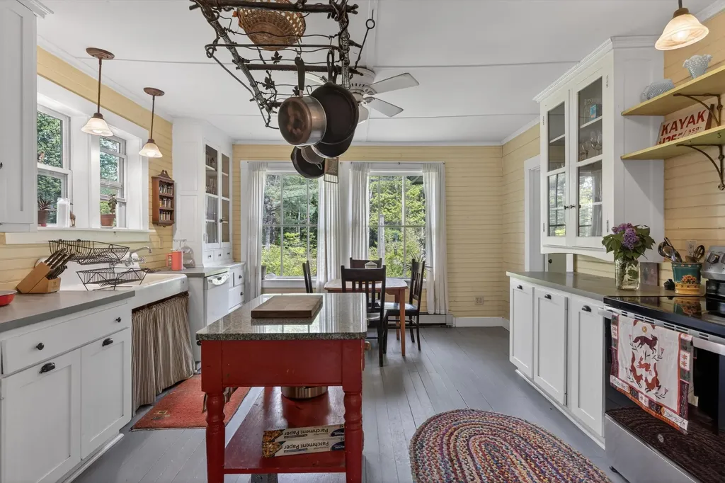 5 Hales Woods Road Brooklin ME 04616
