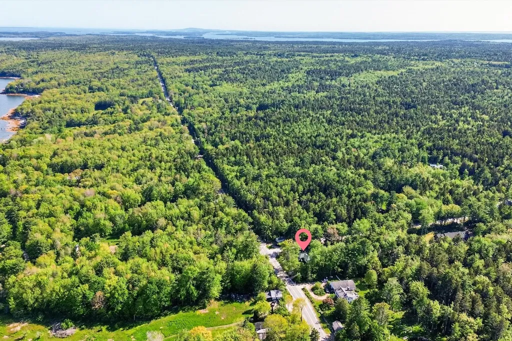 5 Hales Woods Road Brooklin ME 04616