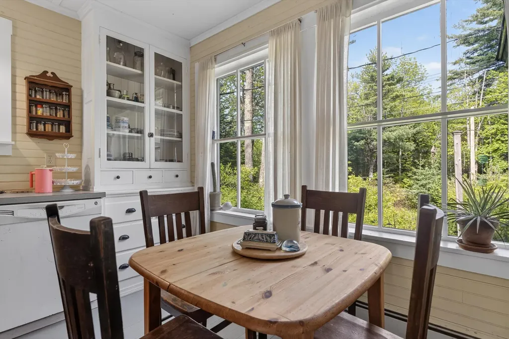 5 Hales Woods Road Brooklin ME 04616