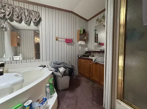 8 Country Lane Saint Albans ME 04971