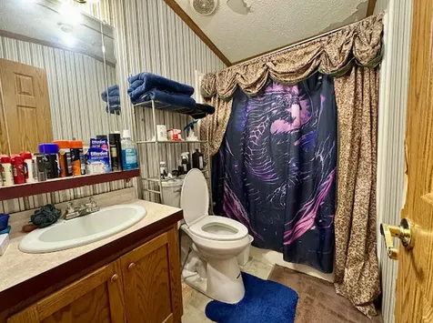 8 Country Lane Saint Albans ME 04971