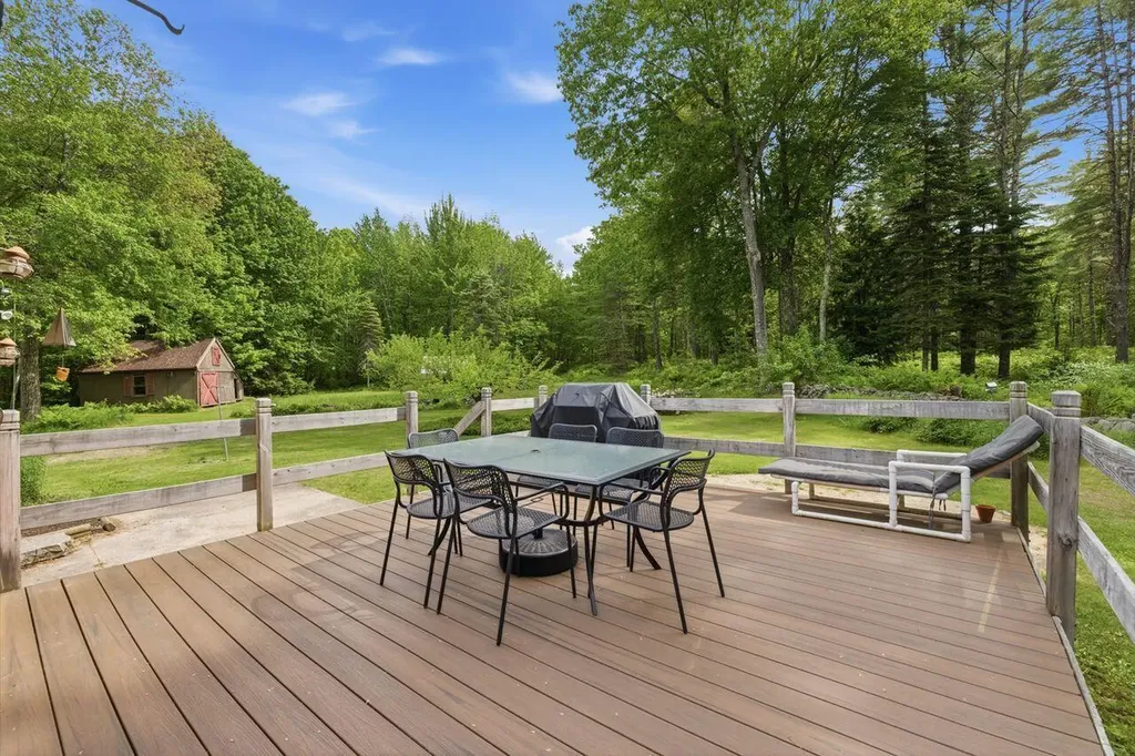 118 Whitehouse Road Hollis ME 04042