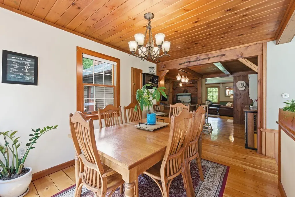 118 Whitehouse Road Hollis ME 04042