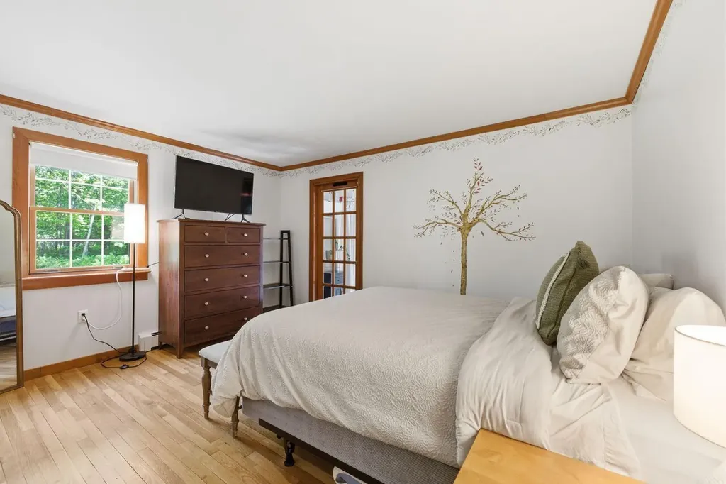 118 Whitehouse Road Hollis ME 04042