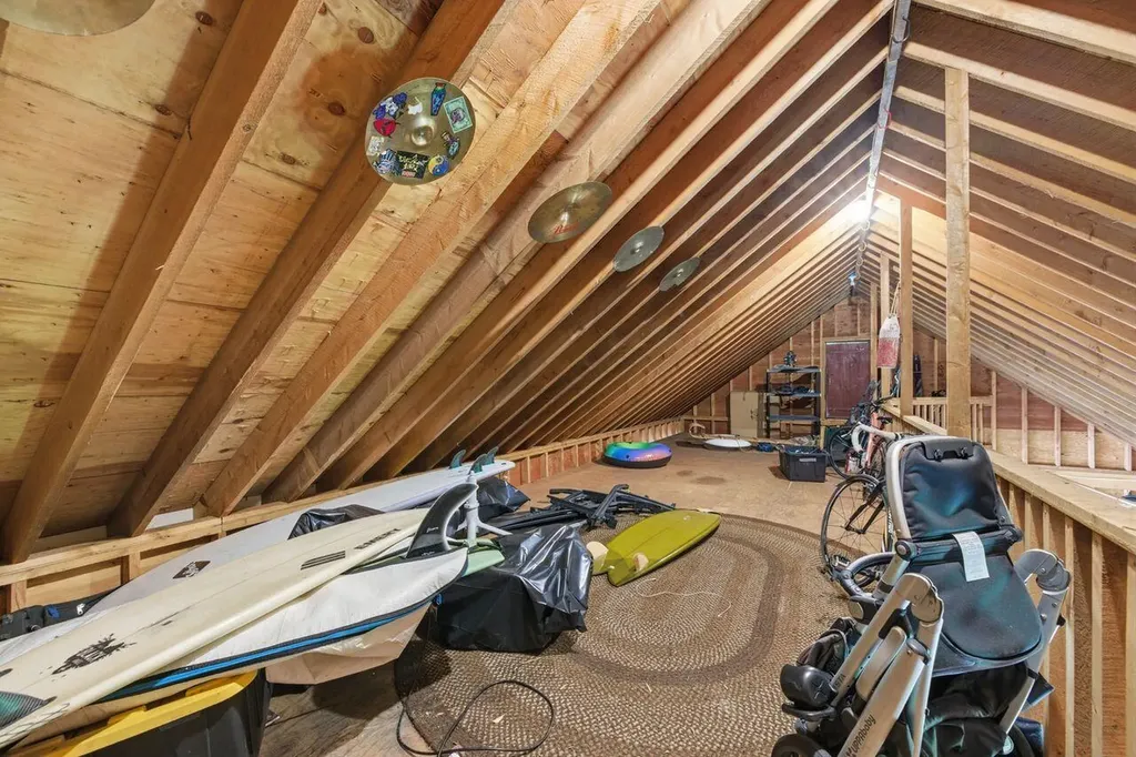 118 Whitehouse Road Hollis ME 04042