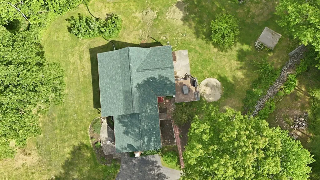 118 Whitehouse Road Hollis ME 04042