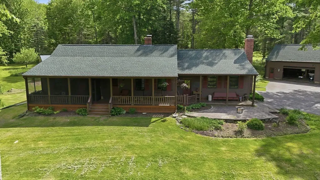 118 Whitehouse Road Hollis ME 04042