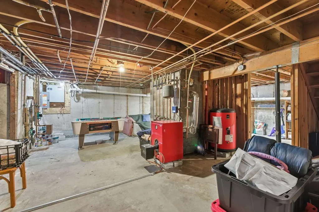 118 Whitehouse Road Hollis ME 04042