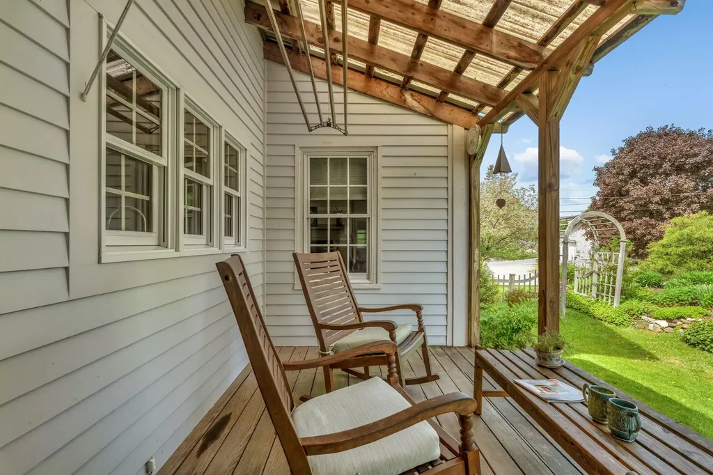 101 Town House Road Vienna ME 04360