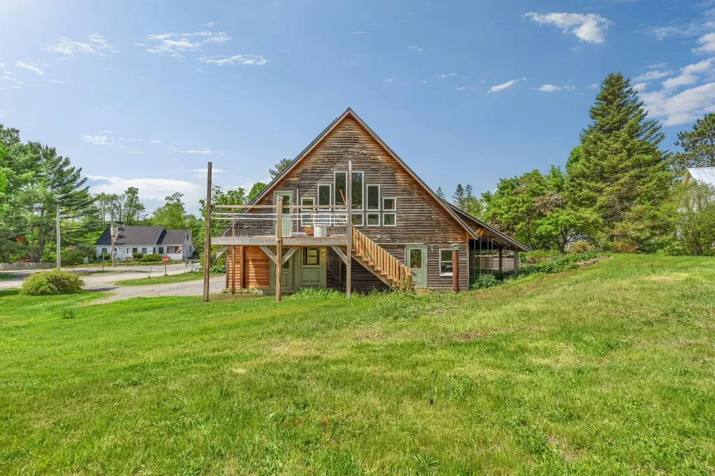 101 Town House Road Vienna ME 04360