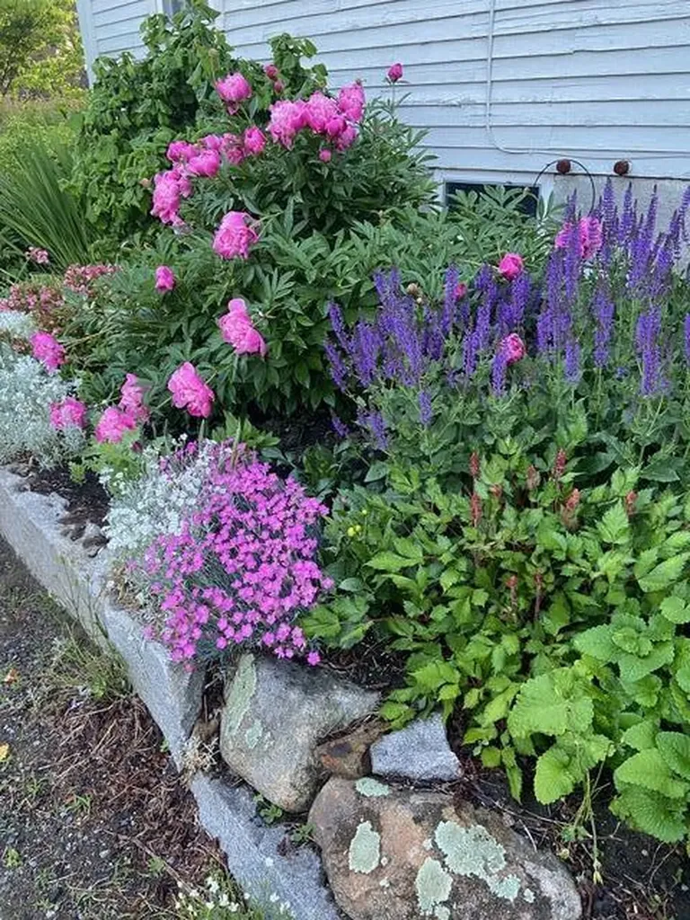 101 Town House Road Vienna ME 04360