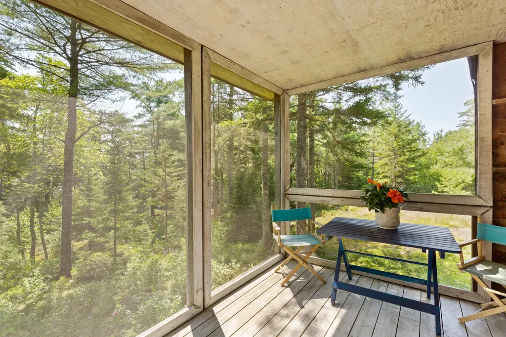 44 Timbercliffe Drive Camden ME 04843