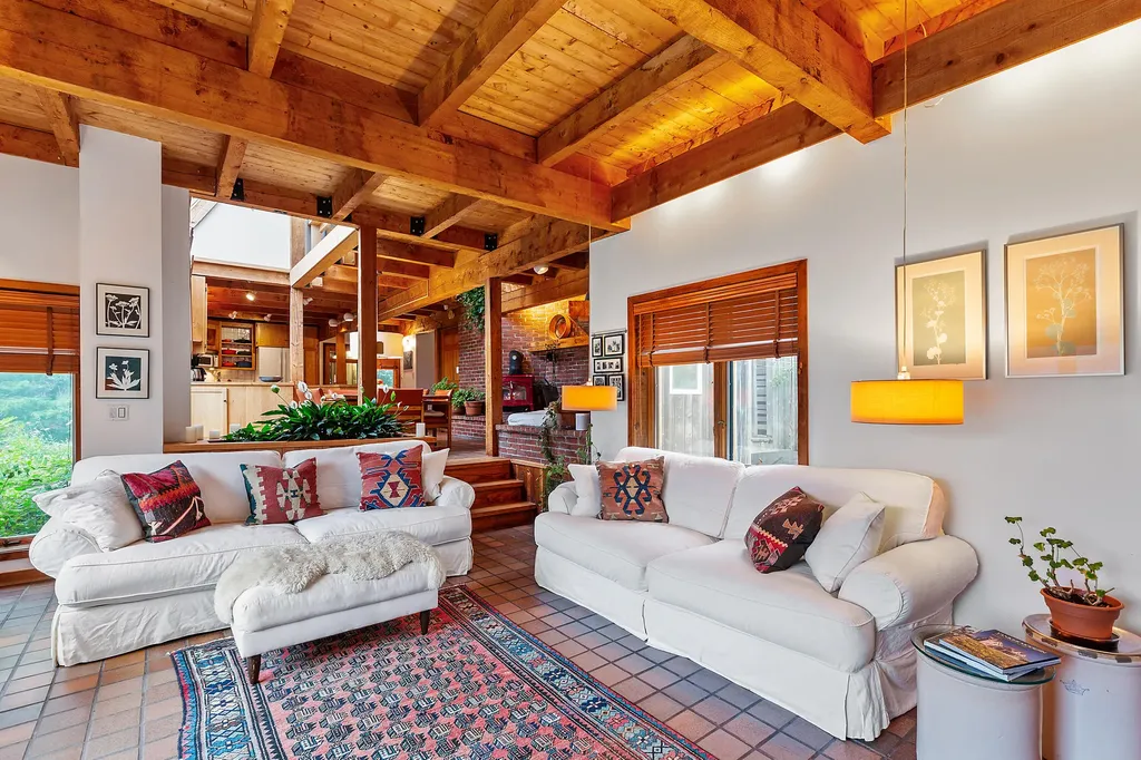 44 Timbercliffe Drive Camden ME 04843